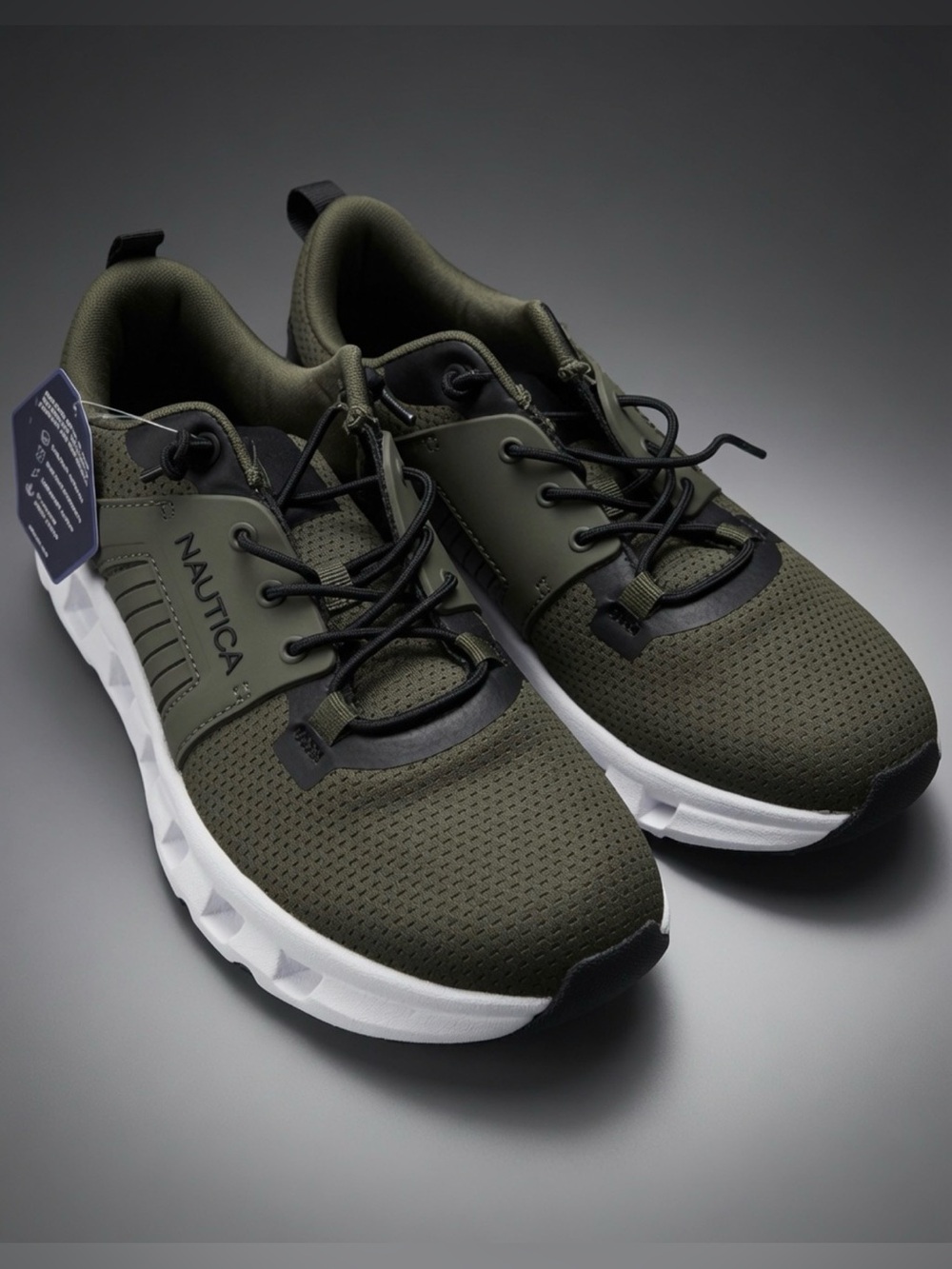 🔥Nautica Men’s Athletic Shoes - Size 7.5 - Olive Green - NEW with Tags & Box🔥